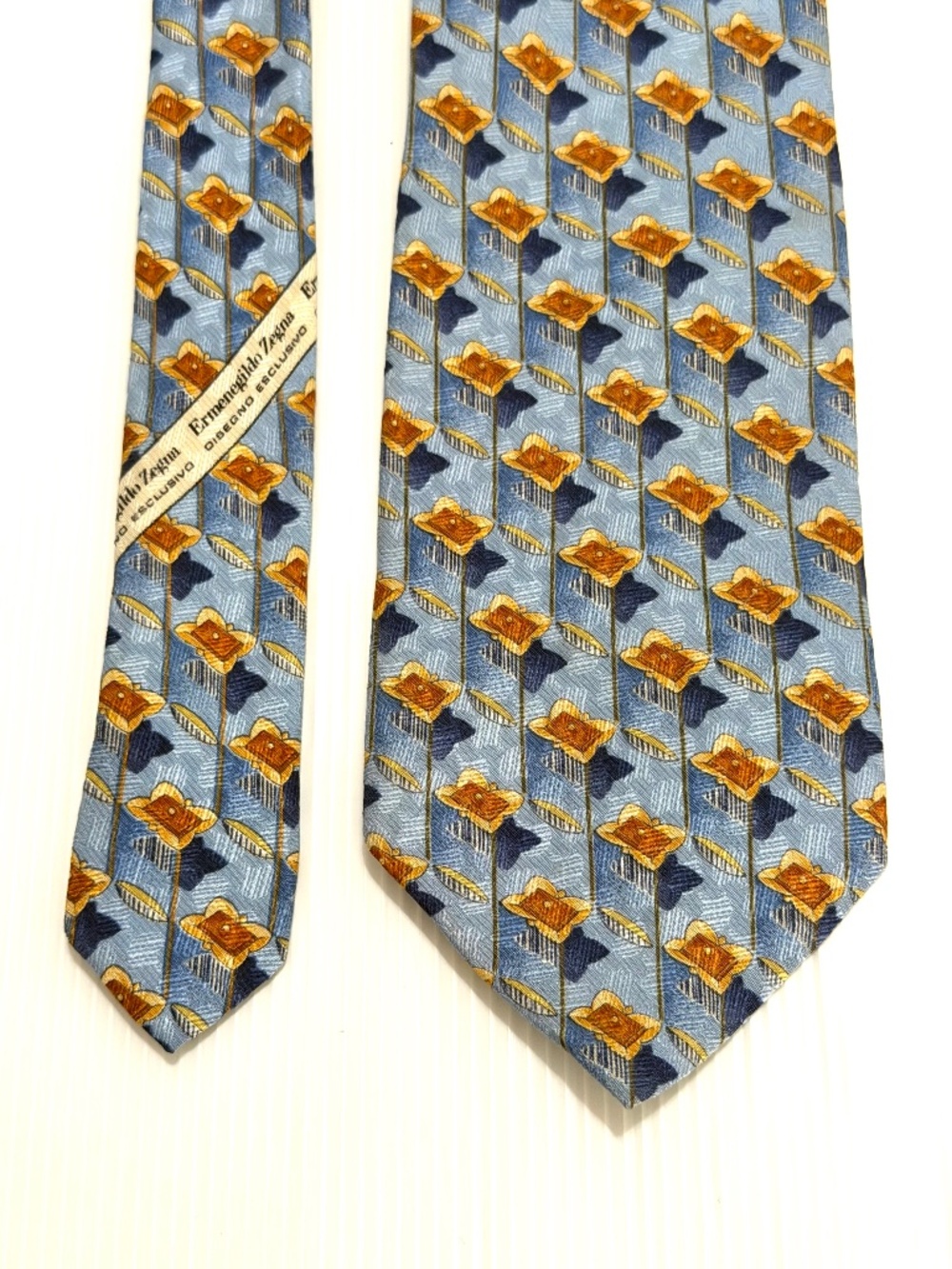 Ermenegildo Zegna Vintage Blue Floral Geometric 100% Silk Tie Italy